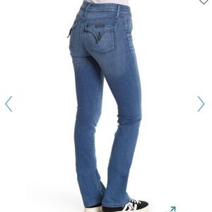 💙 HUDSON 💙 Beth Baby Boot cut jeans